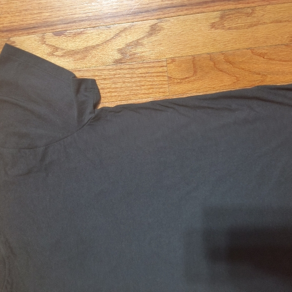 3/$10⭐ Champion Brand T-shirt, Women's Large, Black - Picture 10 of 11